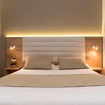 Lutetia & Ξενοδοχείο 3*